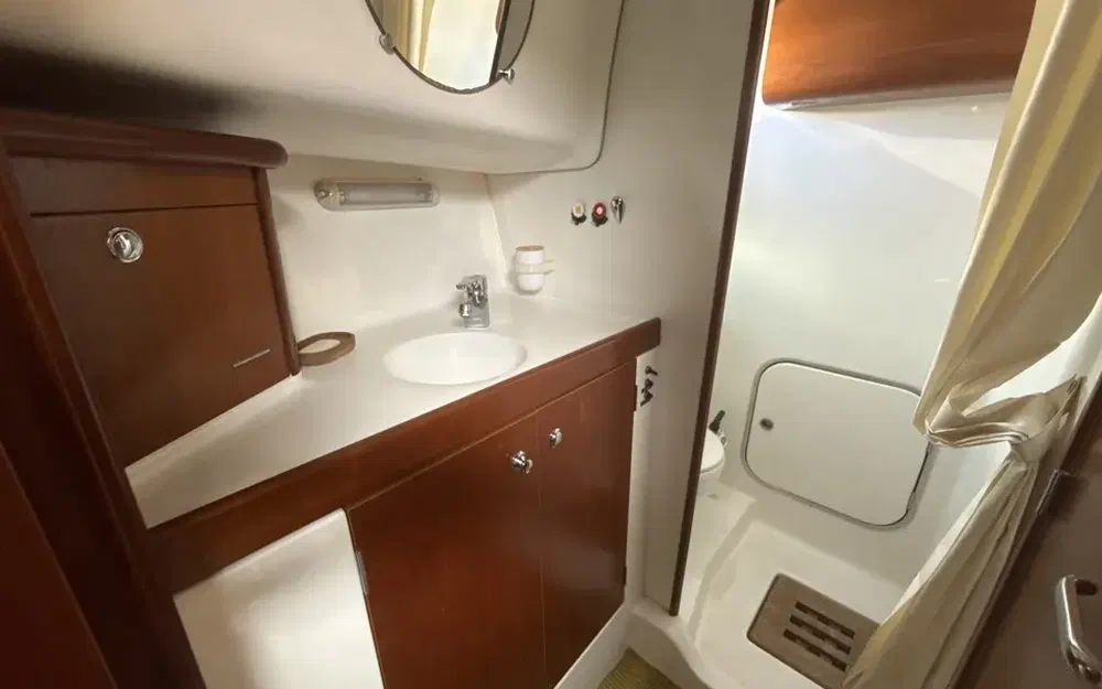 slider 25 Beneteau Antares 10.80