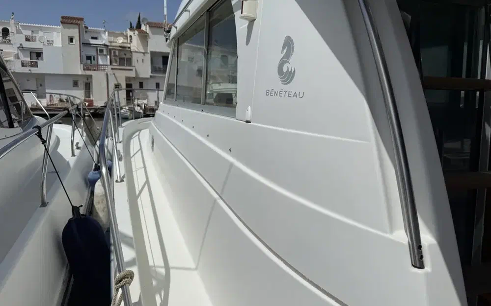 slider 6 Beneteau Antares 10.80