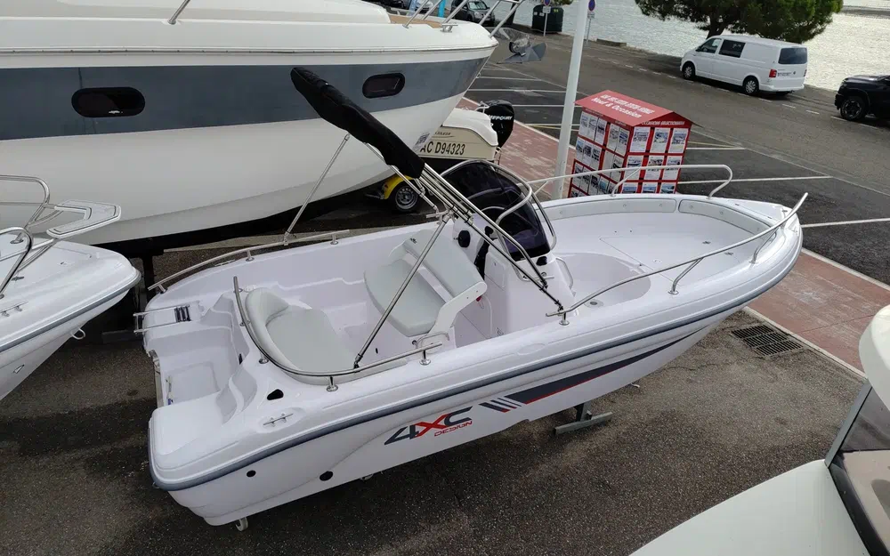 slider 1 4XC H19CC