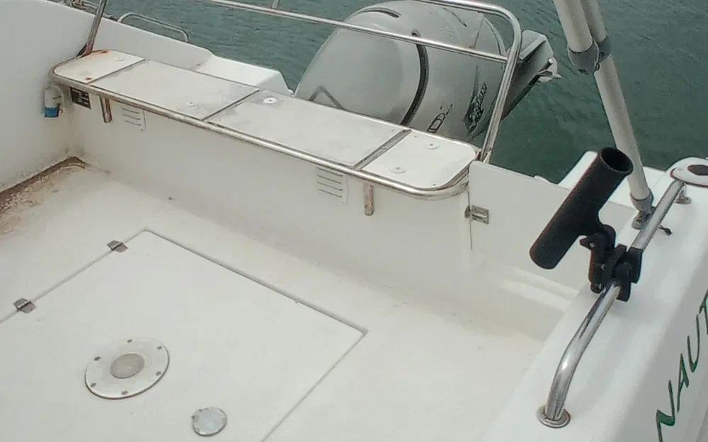 slider 2 Mery Nautic Belisaire 700