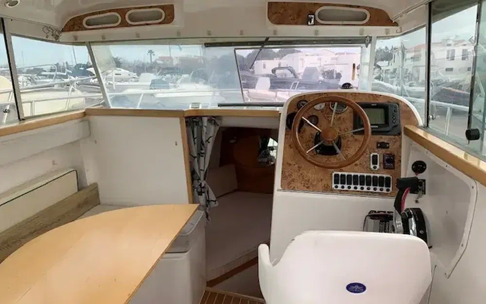 slider 5 Mery Nautic Belisaire 700