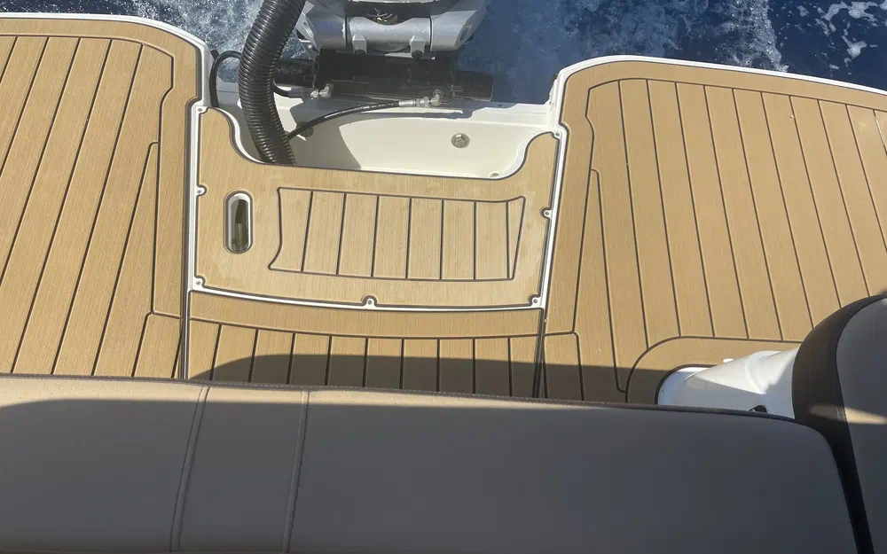 slider 9 Sea Ray 250