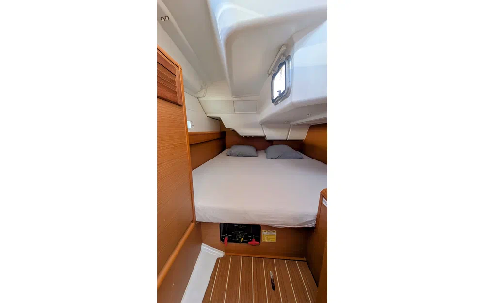 slider 19 Jeanneau Sun Odyssey 379