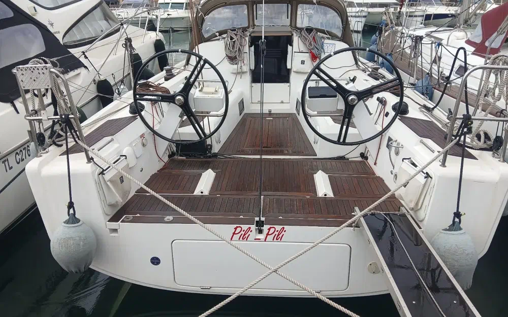 slider 2 Elan E4