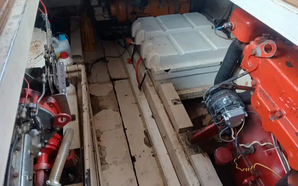 slider 16 Grand Banks 40