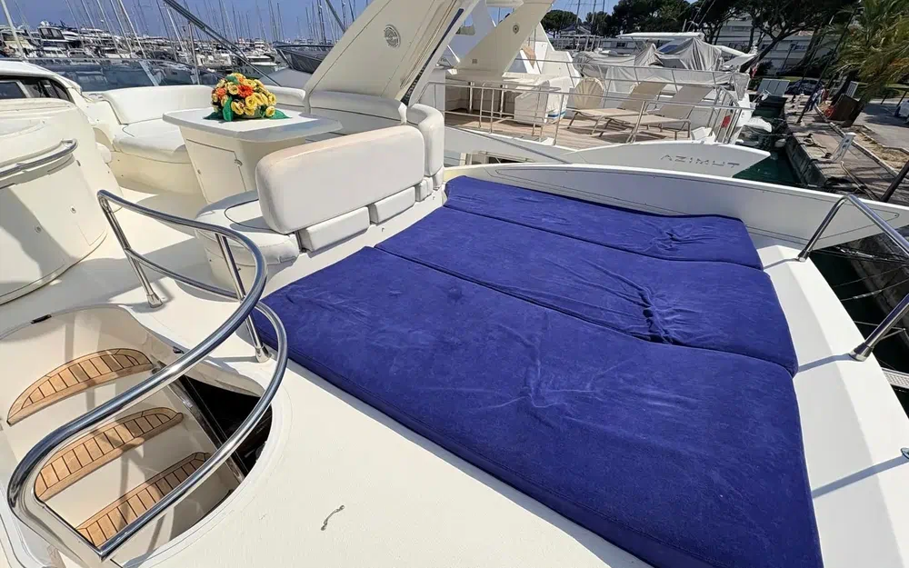 slider 12 Azimut 62