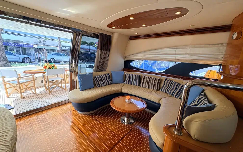 slider 17 Azimut 62