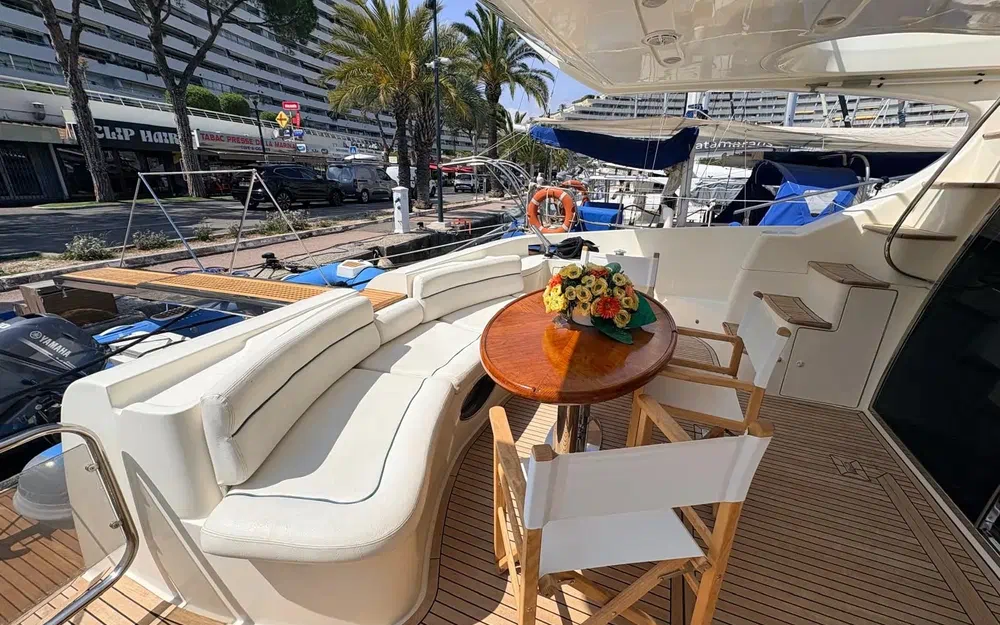 slider 3 Azimut 62