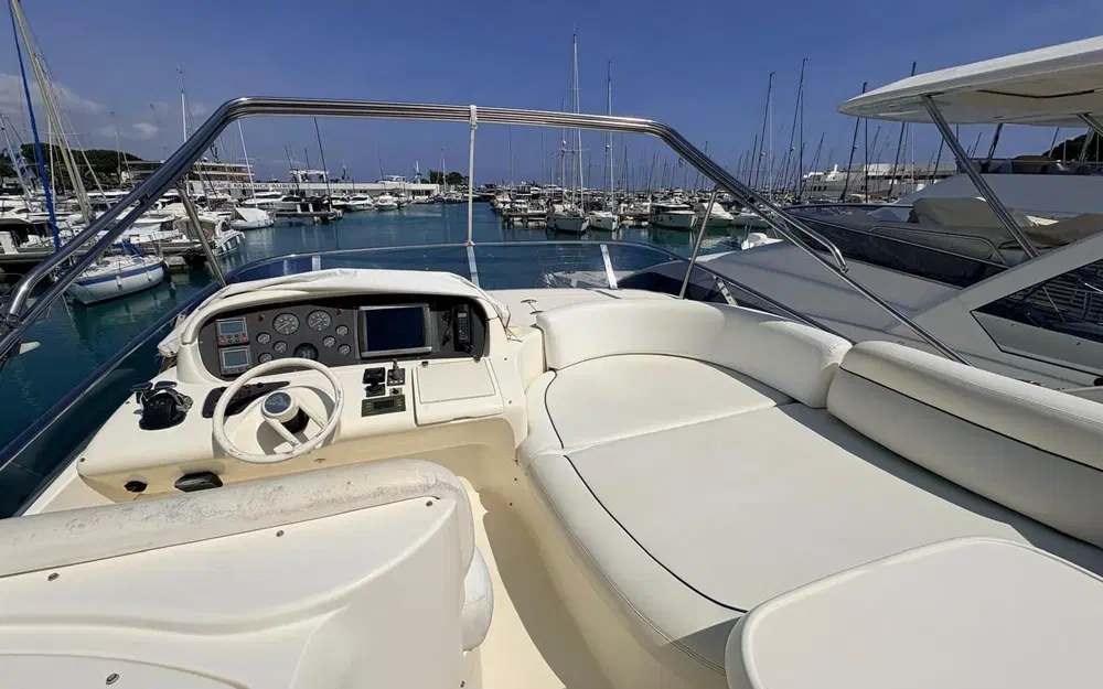 slider 8 Azimut 62