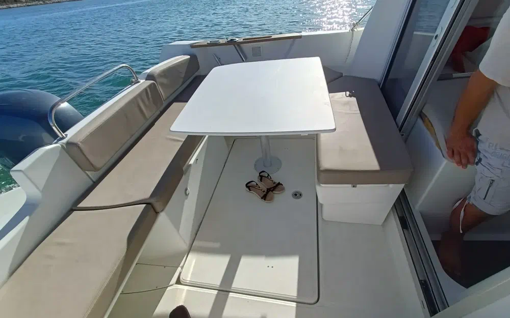 slider 9 Beneteau Antares 7.80