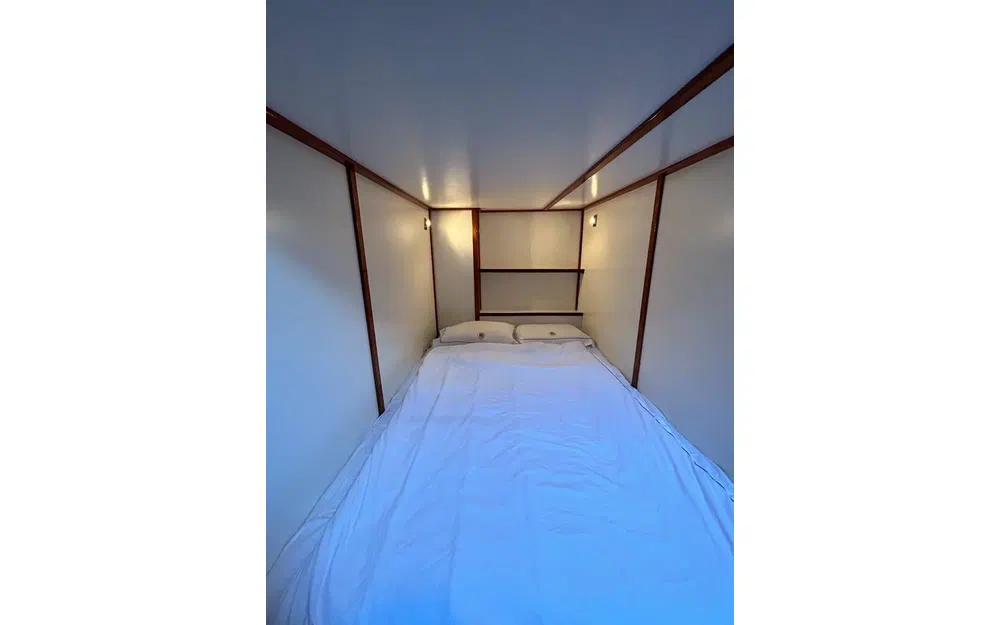 slider 5 Classic Yacht Maliclaire