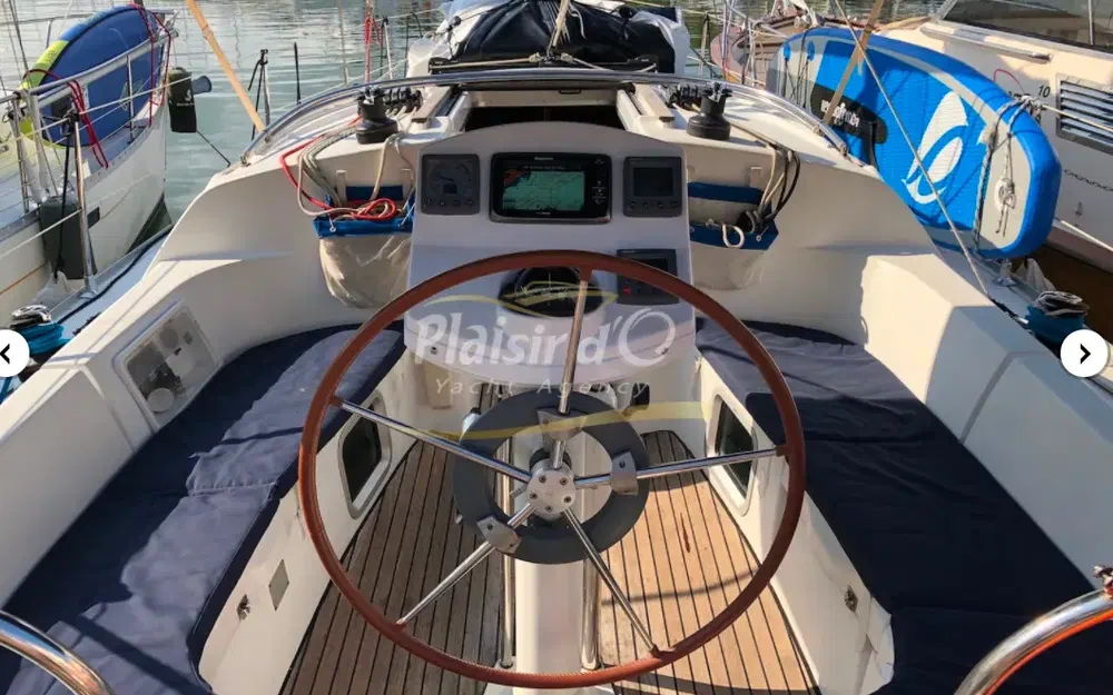 slider 2 Jeanneau Sun Odyssey 35 Legend