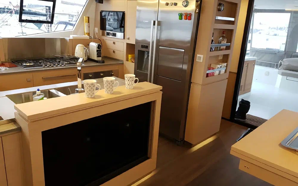 slider 6 Fountaine Pajot Ipanema 58