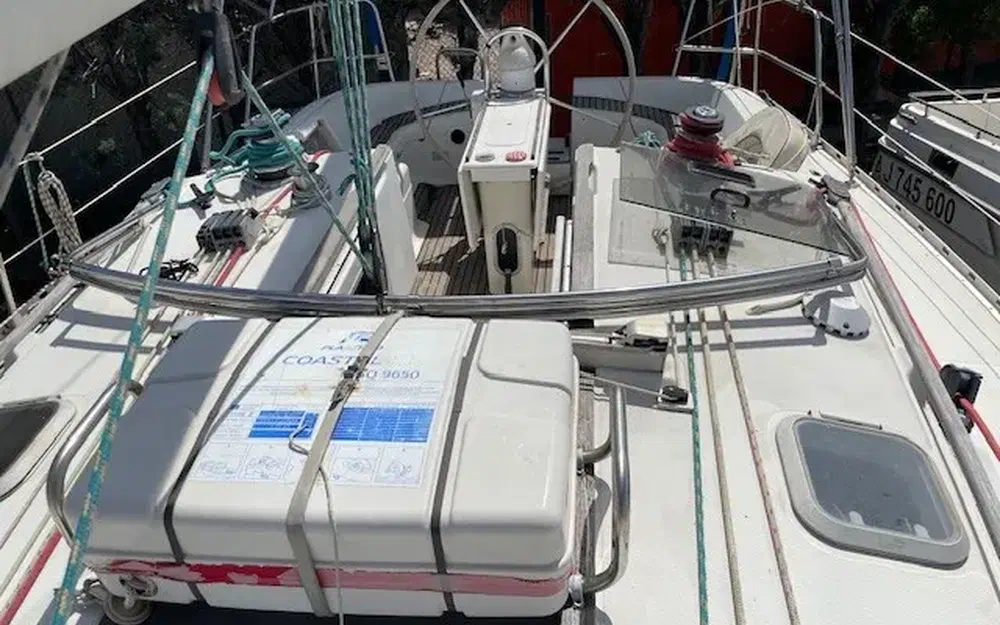 slider 19 Jeanneau Sun Odyssey 37.2