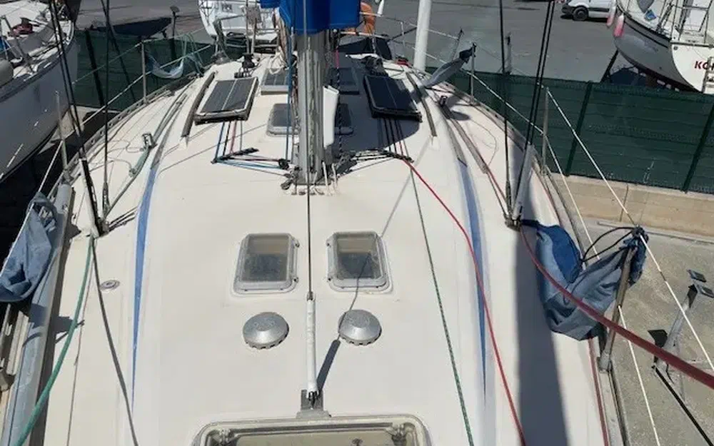 slider 15 Beneteau First 35