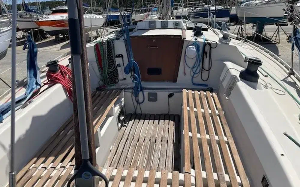 slider 6 Beneteau First 35