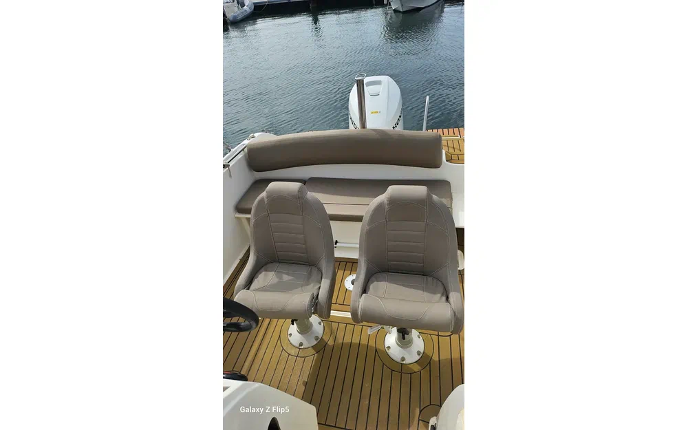 slider 2 Jeanneau Cap Camarat 6.5 Style