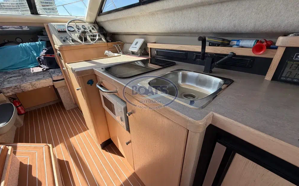 slider 10 Bayliner Cierra 2858