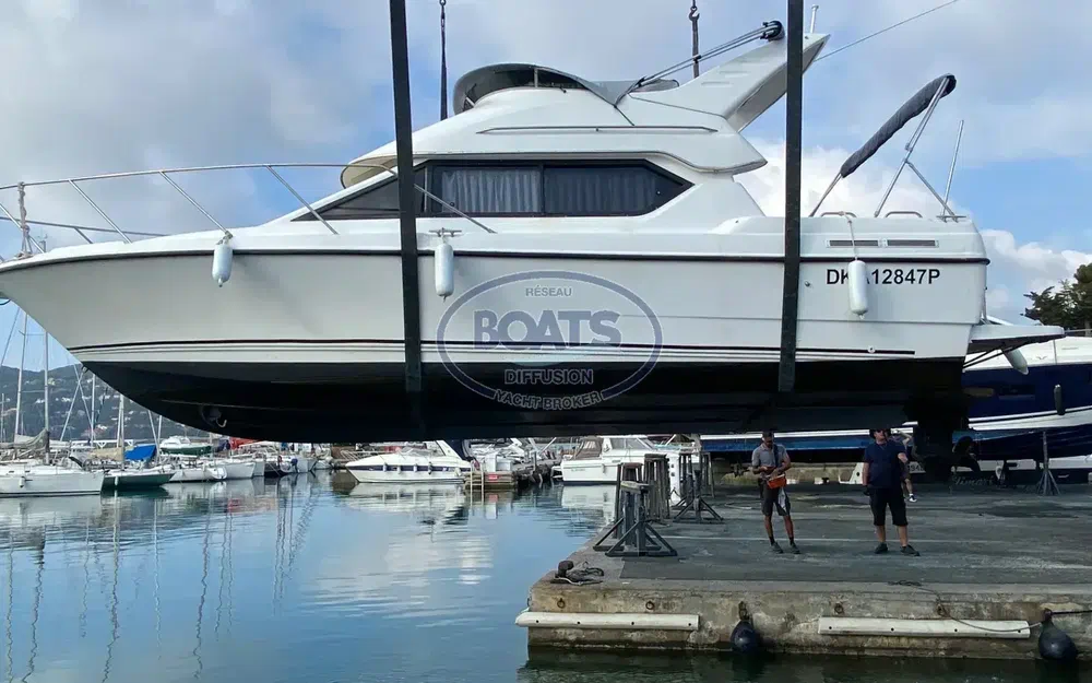 slider 1 Bayliner Cierra 2858