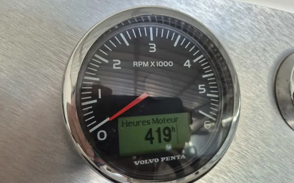 slider 12 Jeanneau Leader 805