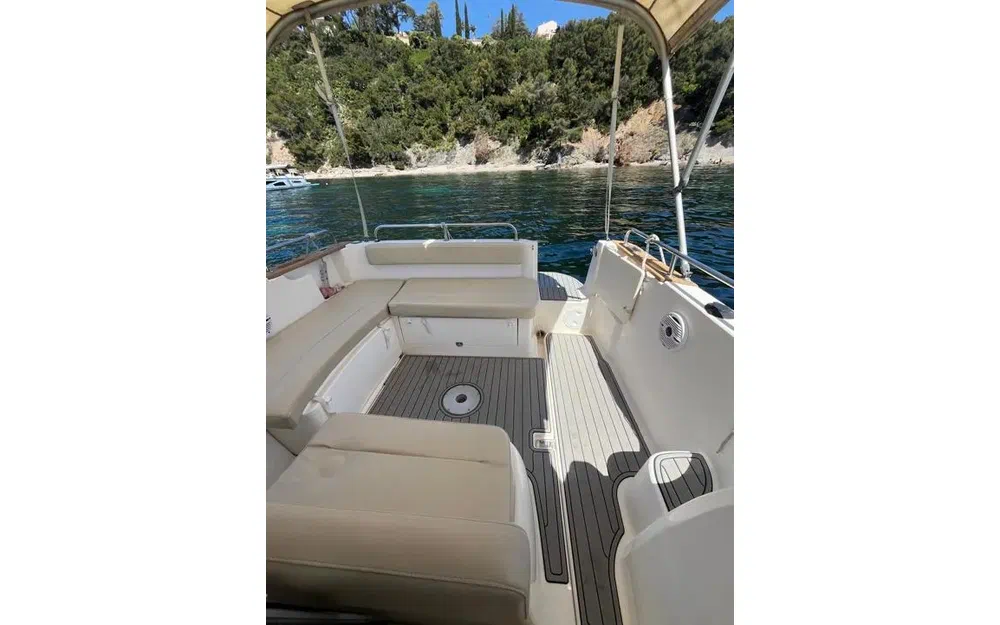 slider 3 Jeanneau Merry Fisher 655
