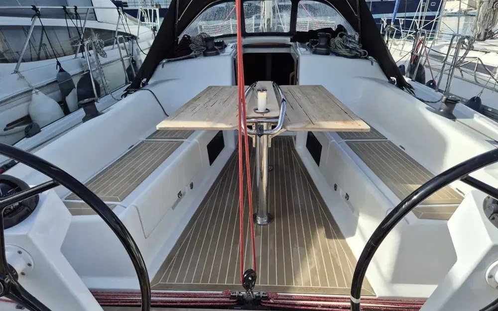slider 24 Dehler 42