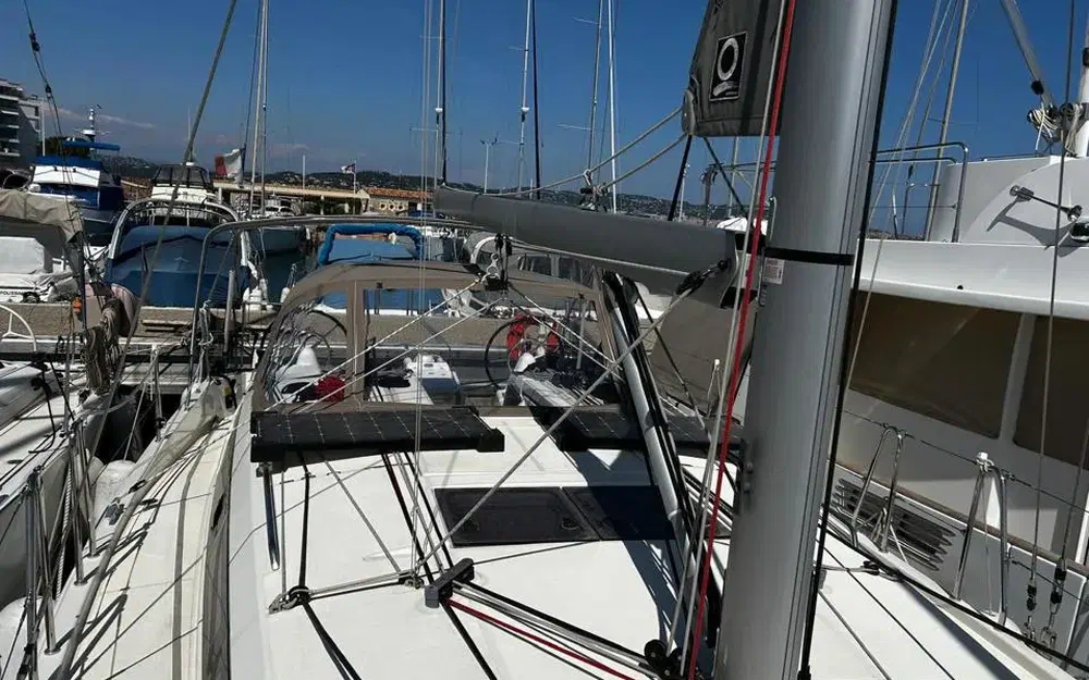 slider 8 Jeanneau Sun Odyssey 410