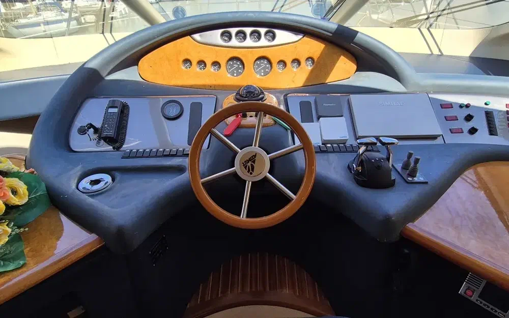 slider 11 Azimut 62 Fly