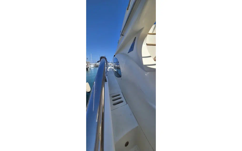 slider 8 Azimut 62 Fly
