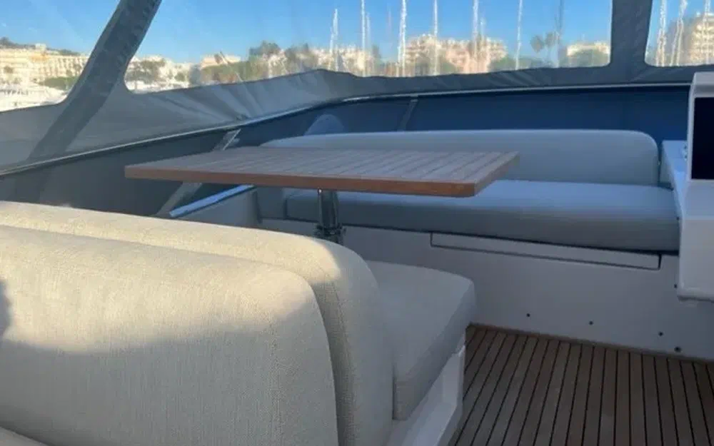 slider 20 Azimut 72 flybridge