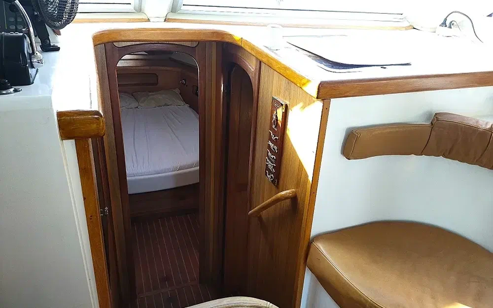 slider 33 Guy Bonnet 41
