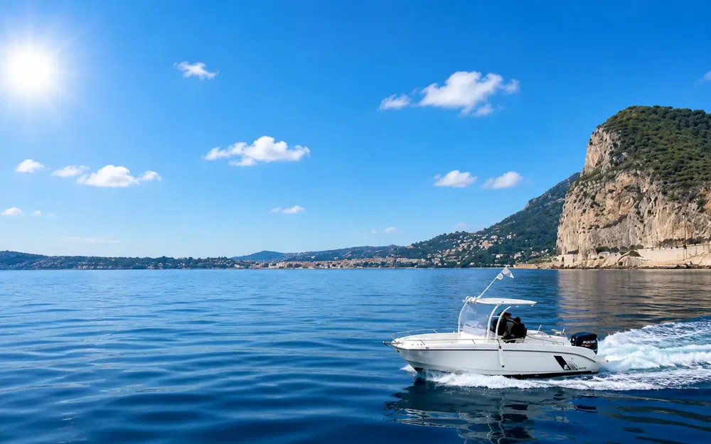 slider 0 Beneteau Flyer 8 SPACEdeck