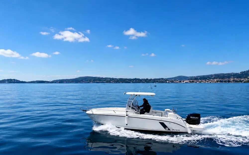 slider 1 Beneteau Flyer 8 SPACEdeck