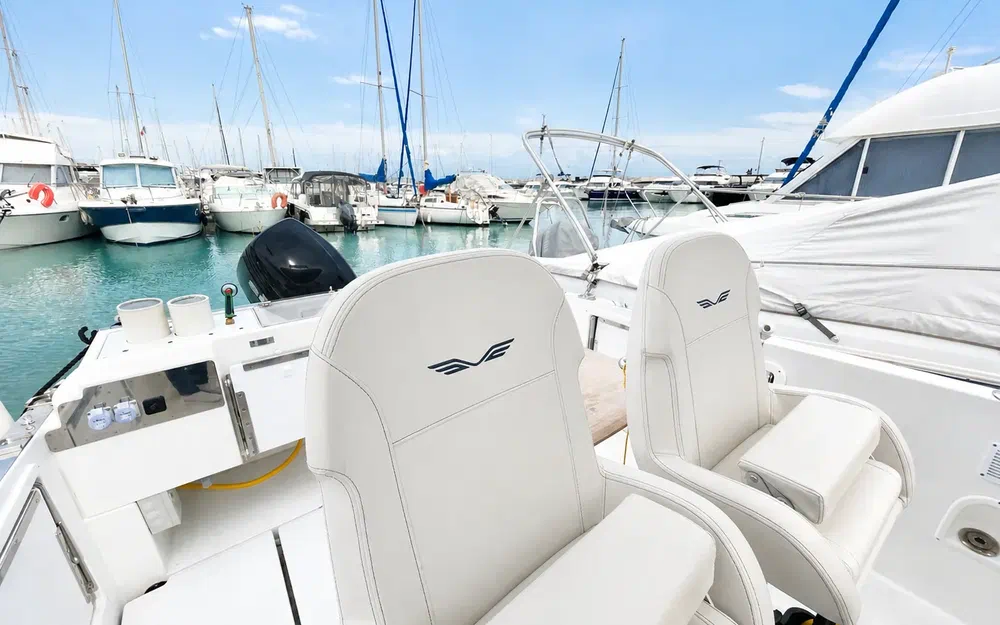slider 3 Beneteau Flyer 8 SPACEdeck