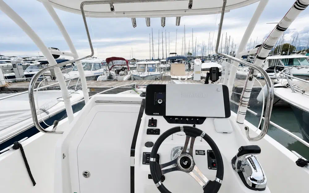 slider 2 Beneteau Flyer 8 SPACEdeck