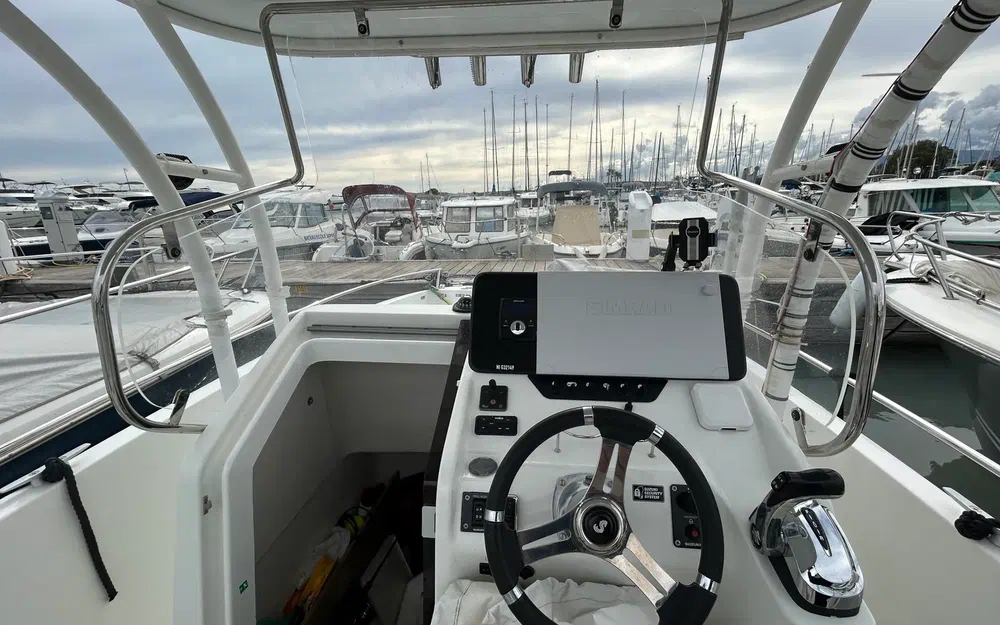slider 2 Beneteau Flyer 8 SPACEdeck