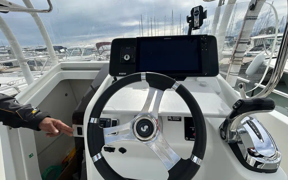 slider 11 Beneteau Flyer 8 SPACEdeck