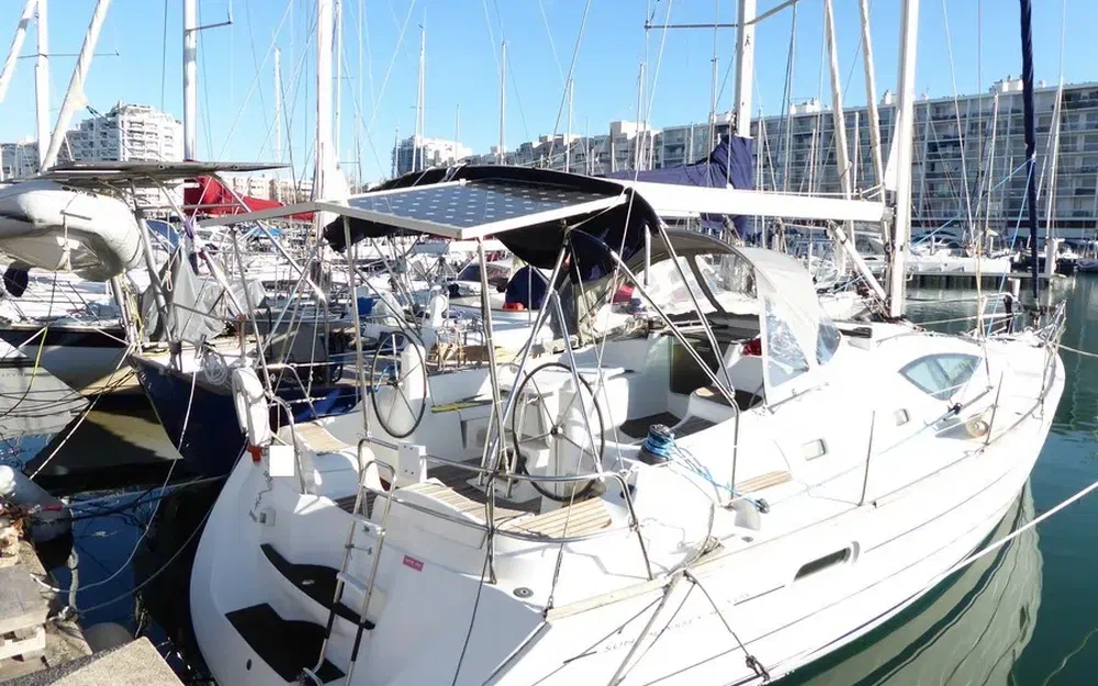 slider 3 Jeanneau Sun Odyssey 42 DS