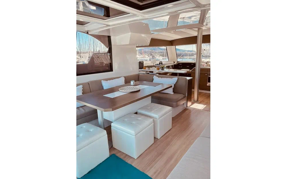 slider 15 Bali Catamarans Catspace 40