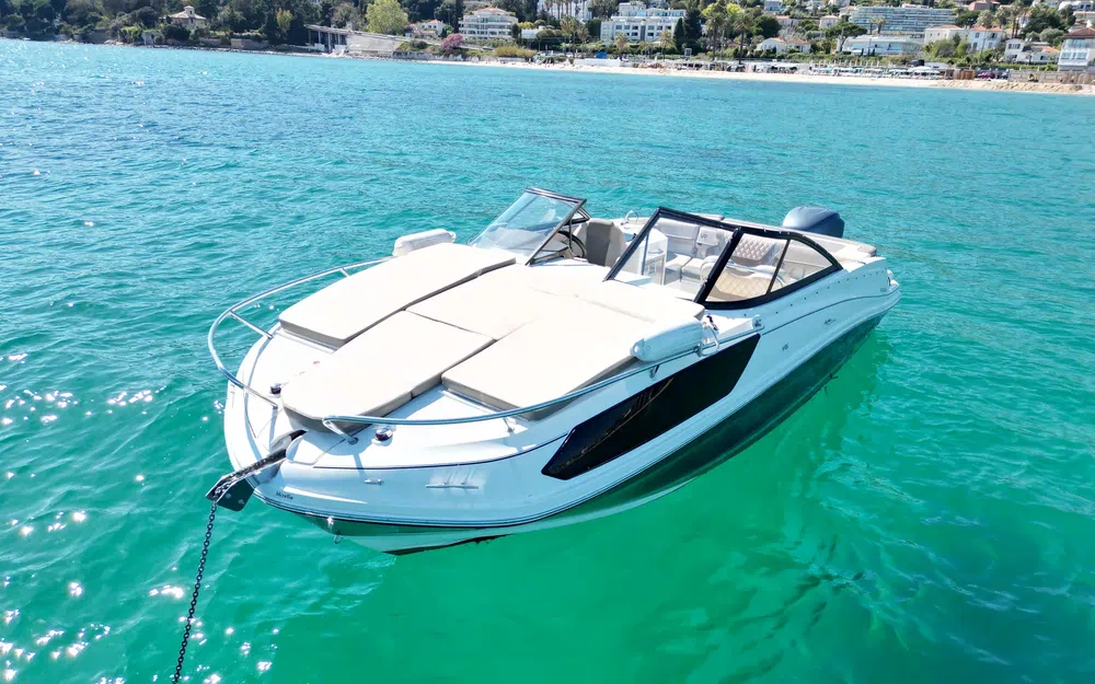 slider 0 Bayliner VR6 Cuddy