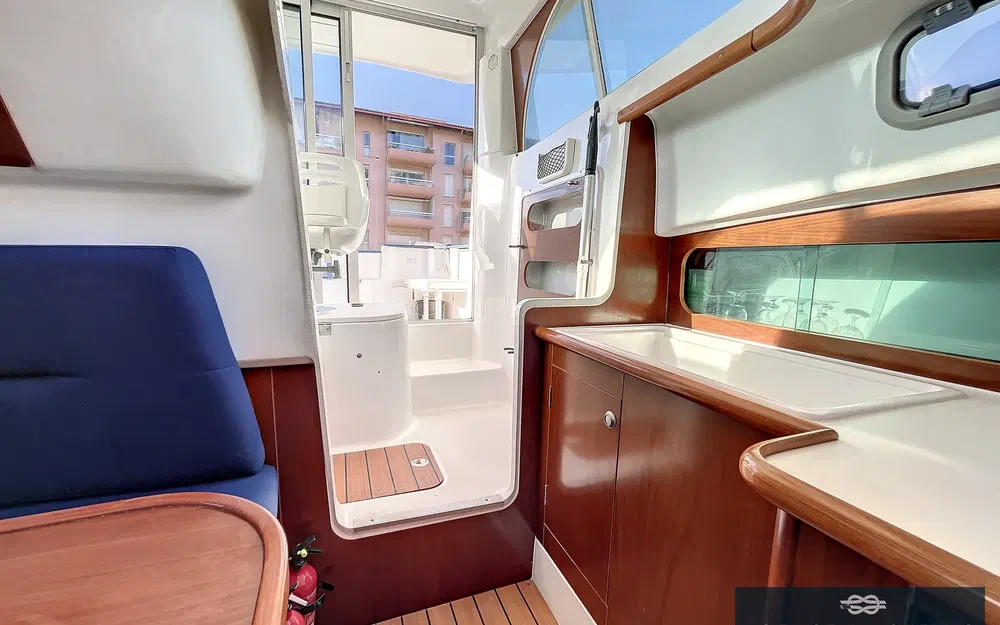 slider 13 Beneteau Antares 710