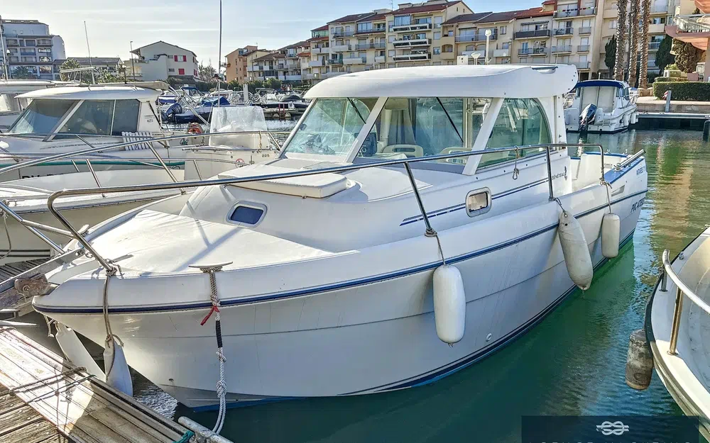 slider 1 Beneteau Antares 710