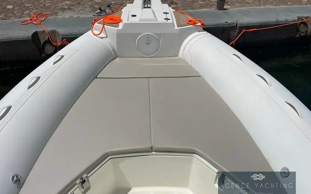 slider 2 Capelli Tempest 775