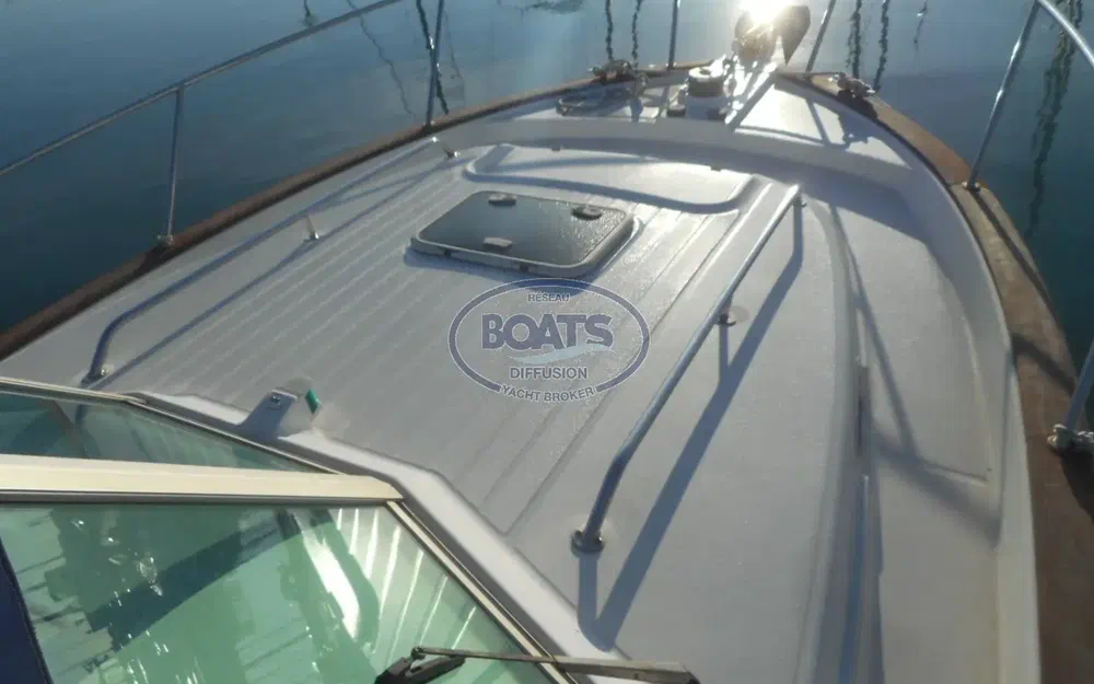 slider 11 Beneteau Ombrine 800 WA