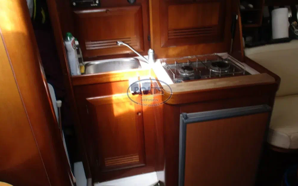 slider 8 Beneteau Ombrine 800 WA