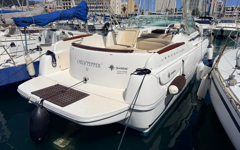 slider 1 Jeanneau Leader 805
