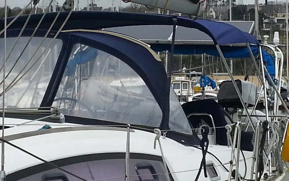 slider 14 Beneteau Oceanis 40