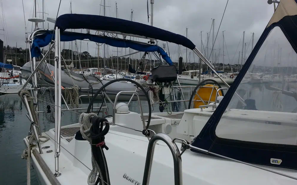 slider 21 Beneteau Oceanis 40