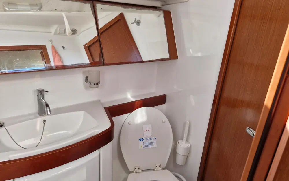 slider 5 Beneteau Oceanis 40