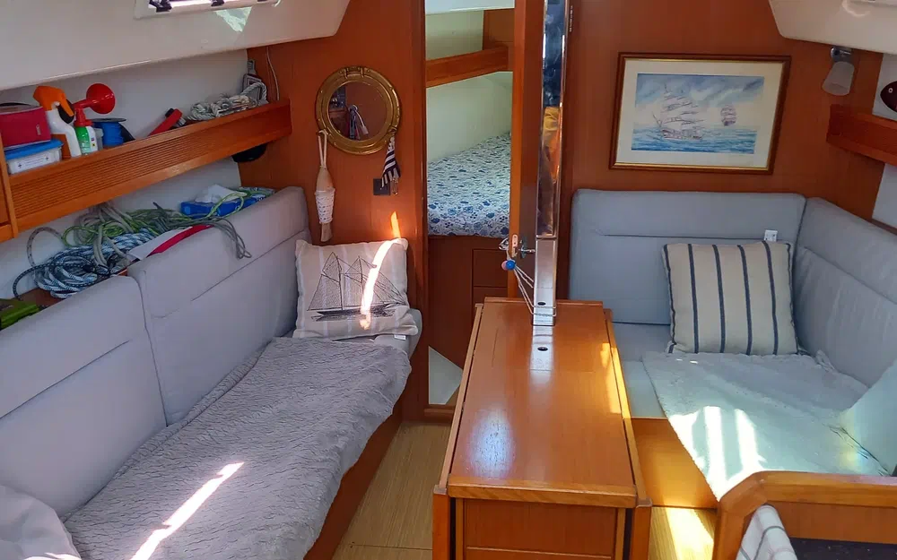 slider 8 Bavaria 32 Cruiser